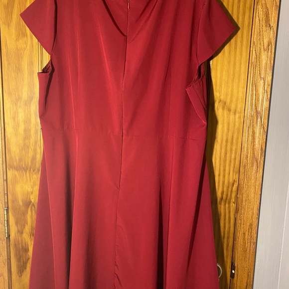 Maroon Polyester Dress - Picture 4 of 4